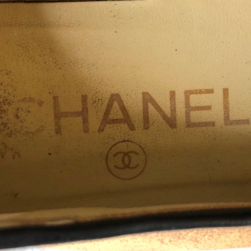 Chanel moccasin loafer beige and black lamb skin - Picture 8 of 11